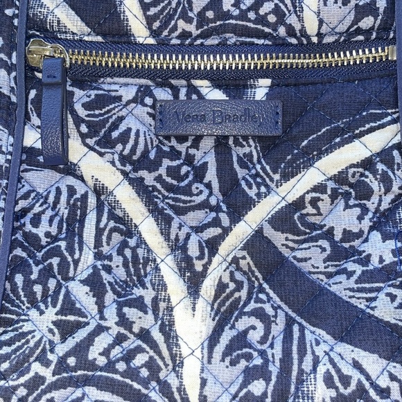 Vera Bradley Iconic Tote in Indigo Quilted Cotton Blue Paisley Polka Dot Lining - Picture 5 of 14
